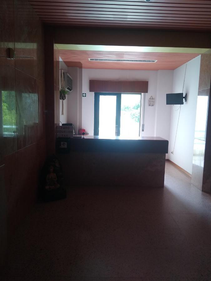 Melaya Private Rooms Фаро Екстериор снимка